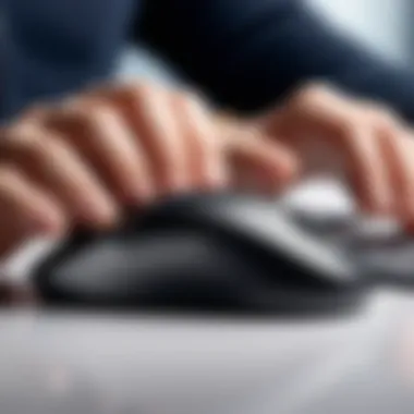Ergonomic Grip of Model O Mouse Illustration demonstrating the ergonomic grip of Model O mouse